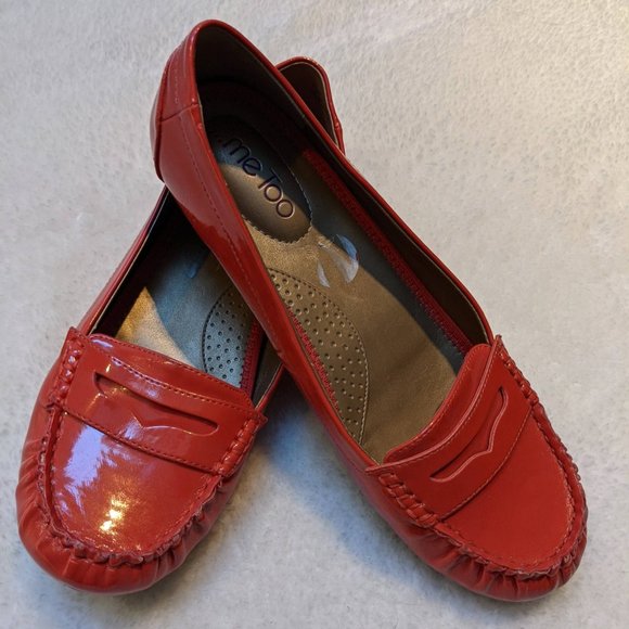 me Too Shoes - Women's Loafers - Size 9.5